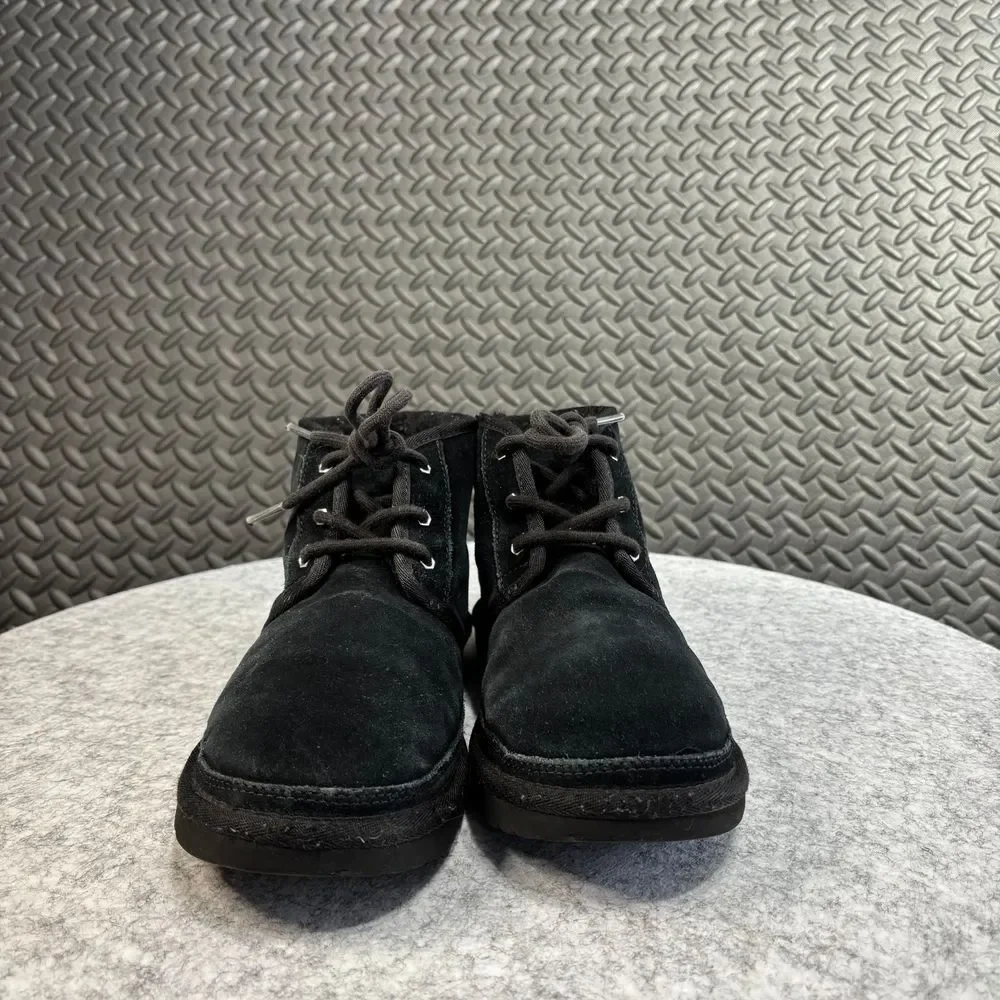 UGG Neumel II Unisex Kid Chukka Boot, Size 6 -‎ Black (1017320K)